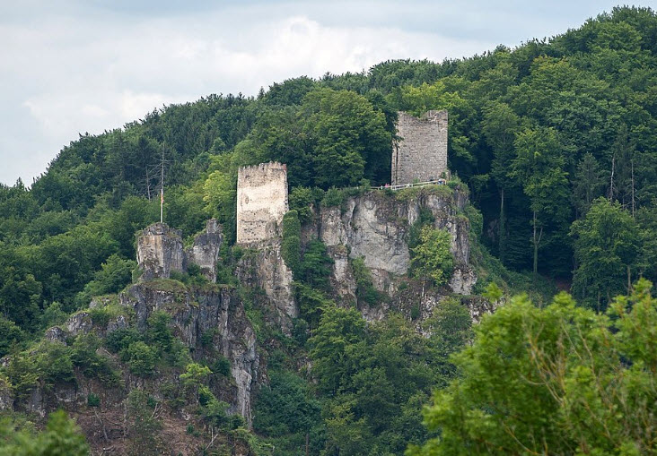 Burgruine Tachenstein, Germany